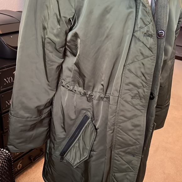 Banana Republic coat - Picture 4 of 10